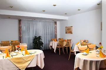 纽伦堡英维特酒店 酒店