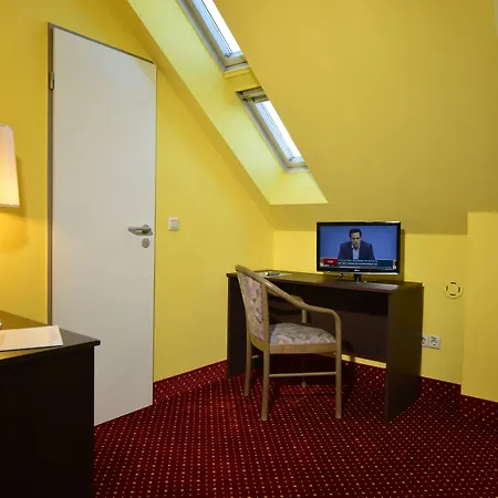 Invite Hotell