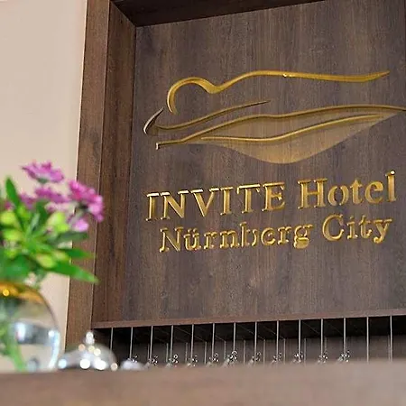 Invite מלון